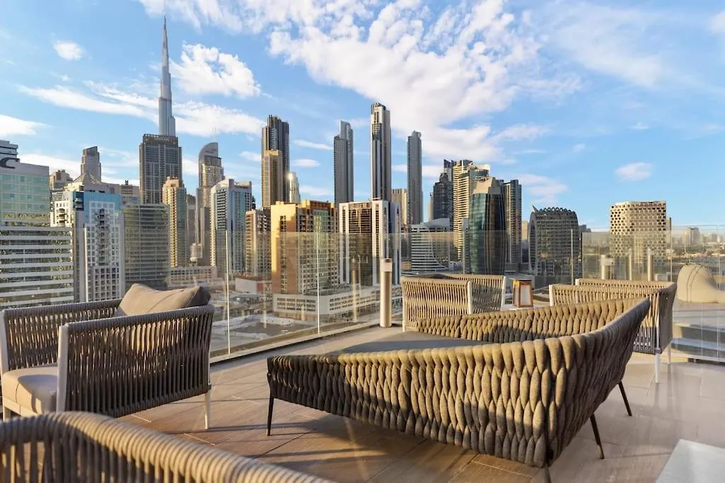 Apartment Waves - Premium Studio Stay In The Heart Of Business Bay Dubai