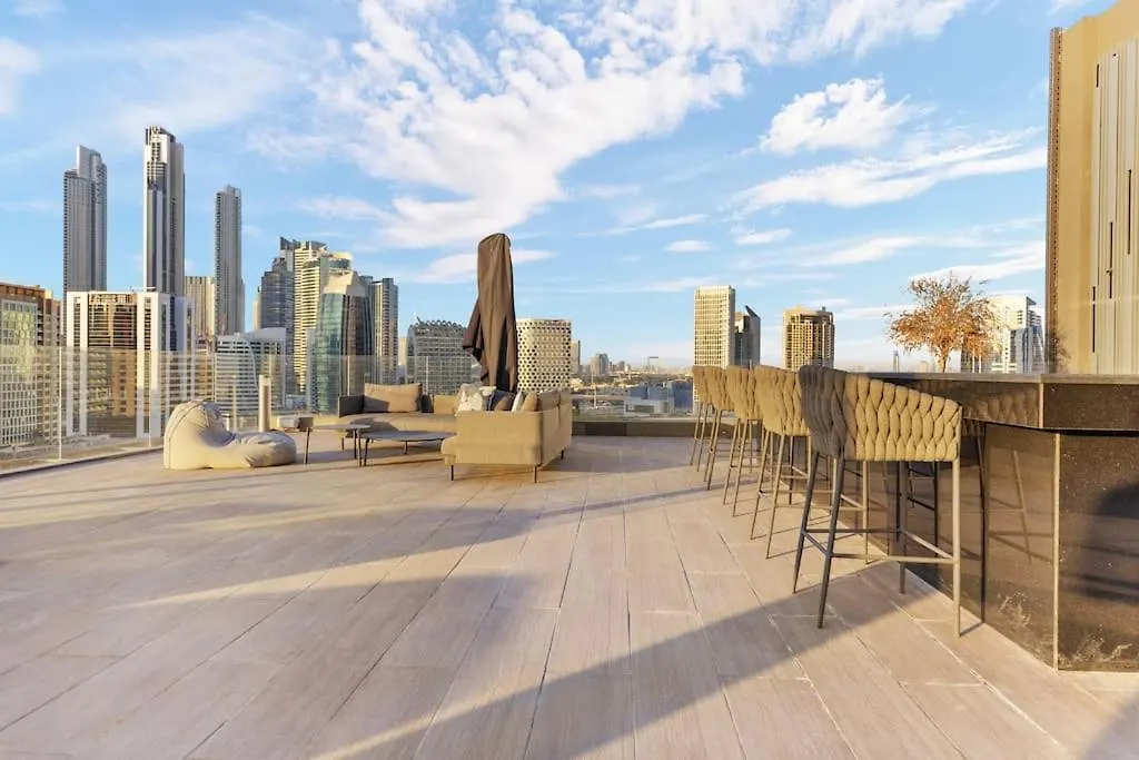 Waves - Premium Studio Stay In The Heart Of Business Bay Dubai 0*,  United Arab Emirates