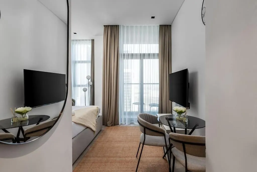 Apartment Waves - Premium Studio Stay In The Heart Of Business Bay Dubai